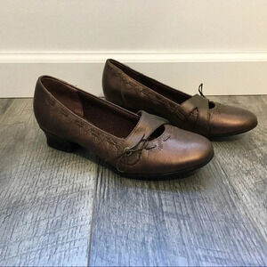 Clark’s Bronze Mary Jane Low Heel‎ Shoe